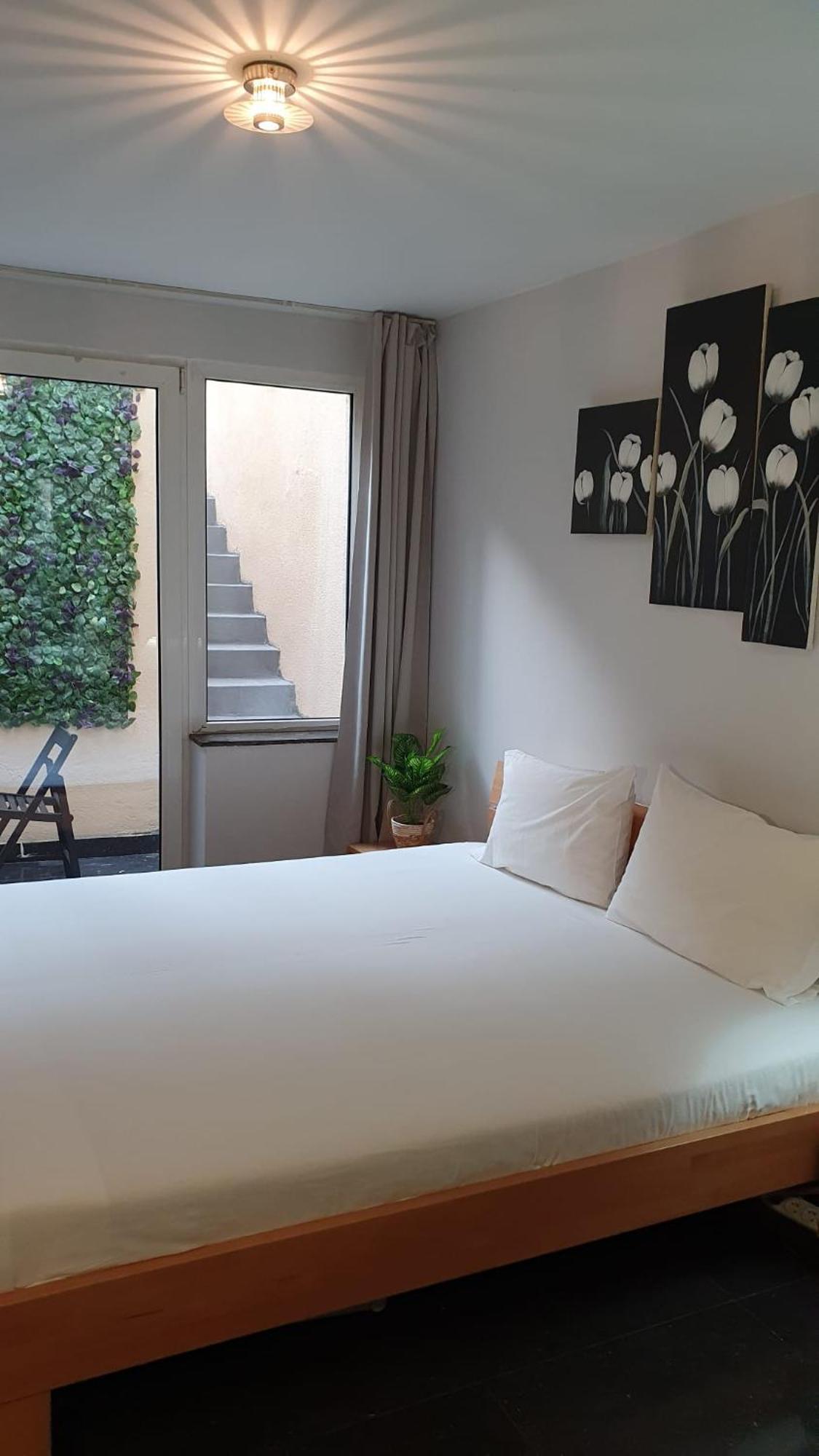 Guesthouse Marie Therese Βρυξέλλες Εξωτερικό φωτογραφία
