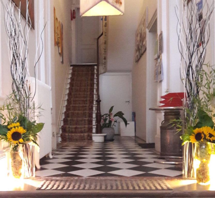 Guesthouse Marie Therese Βρυξέλλες Εξωτερικό φωτογραφία