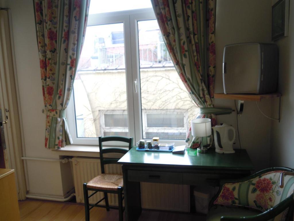 Guesthouse Marie Therese Βρυξέλλες Εξωτερικό φωτογραφία